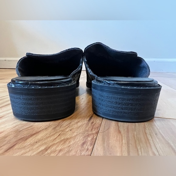 2 for $10 | BC Footwear Women's Look at Me Mule Slip-on Black Croco Print Size 7 - Picture 7 of 10
